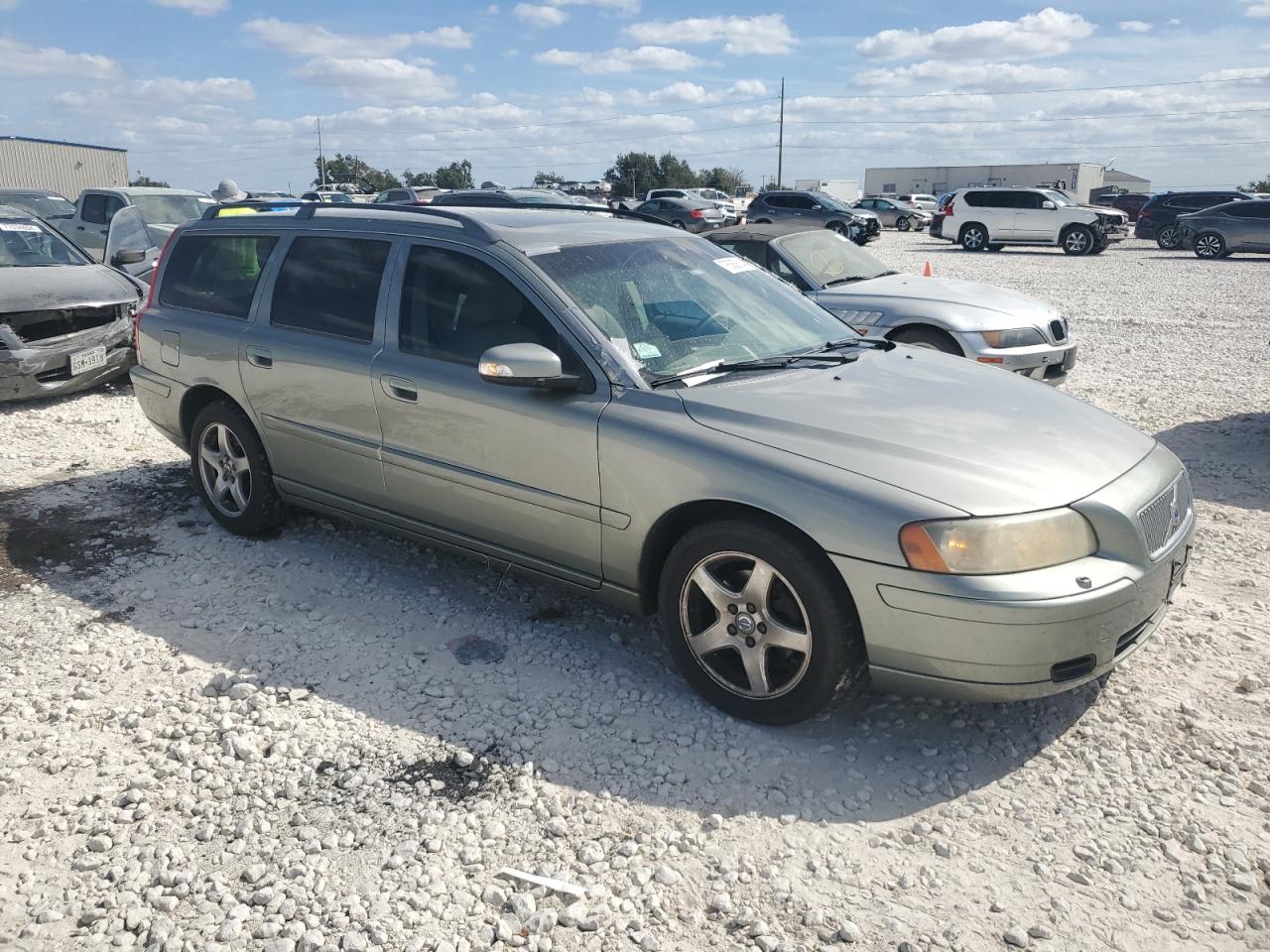 Lot #2931366011 2007 VOLVO V70