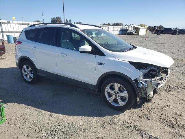 VIN 1FMCU9GX8FUC80921 2015 Ford Escape, SE no.4