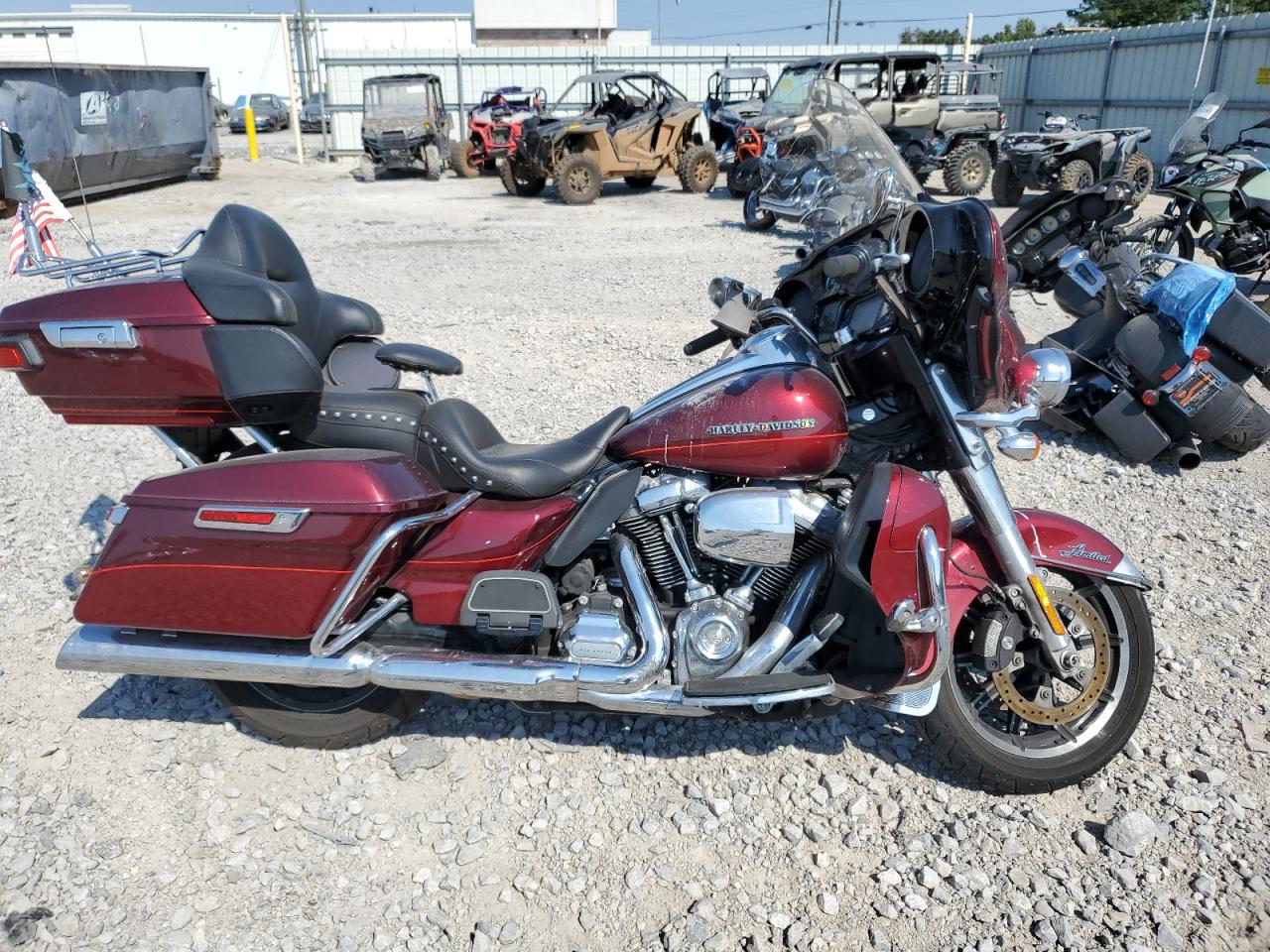 1HD1KED1XHB614454 HARLEY-DAVIDSON FLHTK ULTR 2017