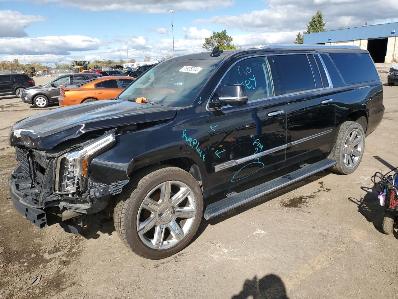 Lot #2969934968 2017 CADILLAC ESCALADE E