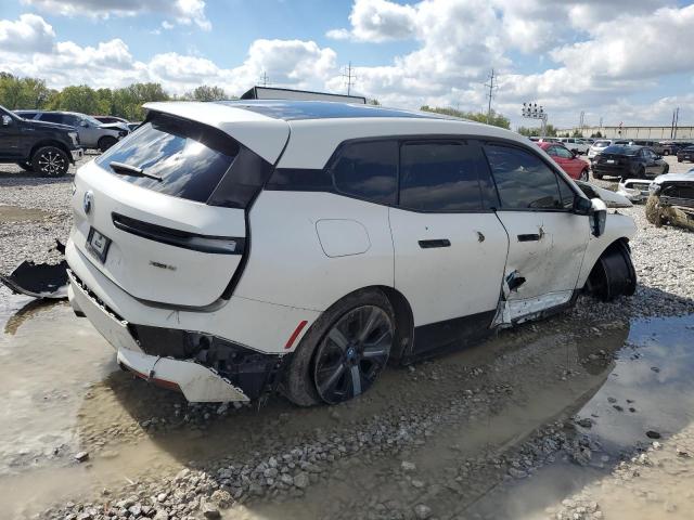 VIN WB523CF06PCM80493 2023 BMW IX, Xdrive50 no.3