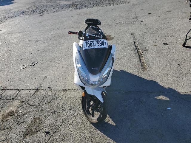 2018 HONDA PCX 150 RLHKF1805JY301061