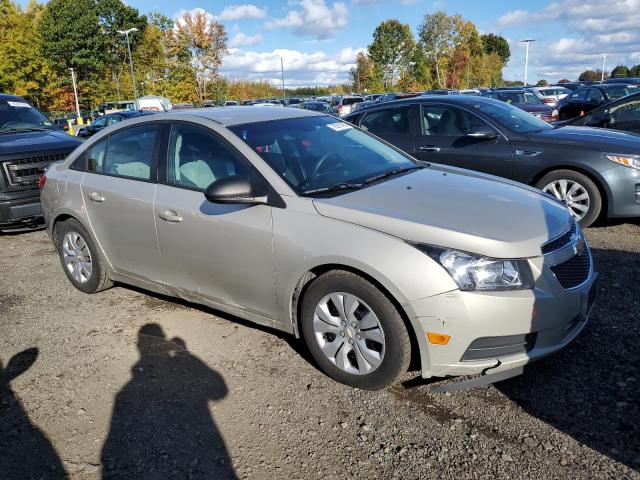 VIN 1G1PA5SG5E7248397 2014 Chevrolet Cruze, LS no.4