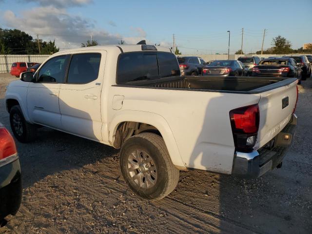 VIN 3TMAZ5CN8JM055843 2018 Toyota Tacoma, Double Cab no.2