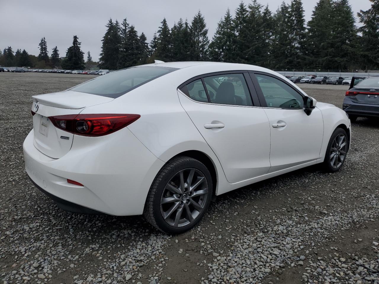 Lot #3004360783 2018 MAZDA 3 TOURING