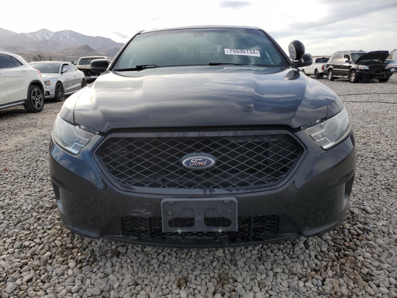 Lot #3021141261 2016 FORD TAURUS POL