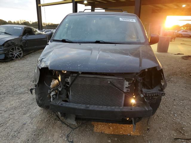 2015 CHRYSLER TOWN & COU - 2C4RC1BG1FR715141