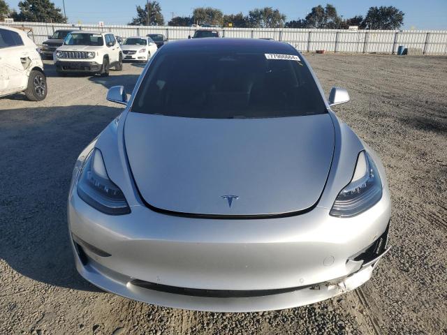 VIN 5YJ3E1EA3JF011597 2018 Tesla MODEL 3 no.5