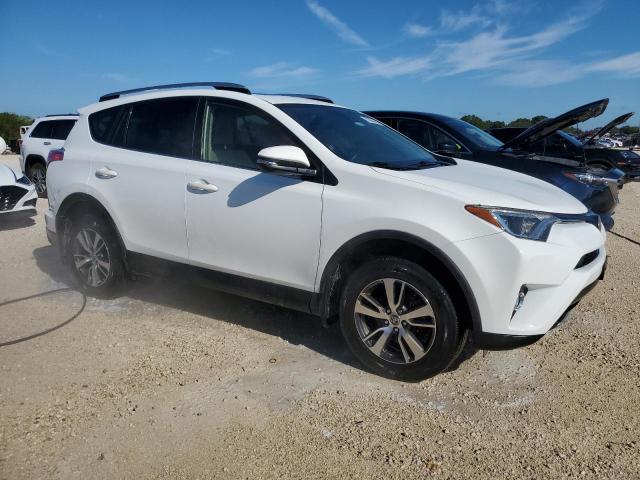 VIN JTMRFREV8JJ183528 2018 Toyota RAV4, Adventure no.4