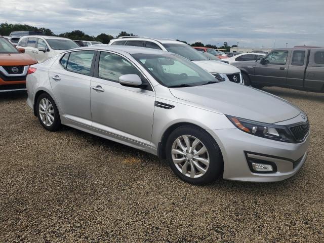 VIN 5XXGN4A75FG373240 2015 KIA Optima, EX no.4