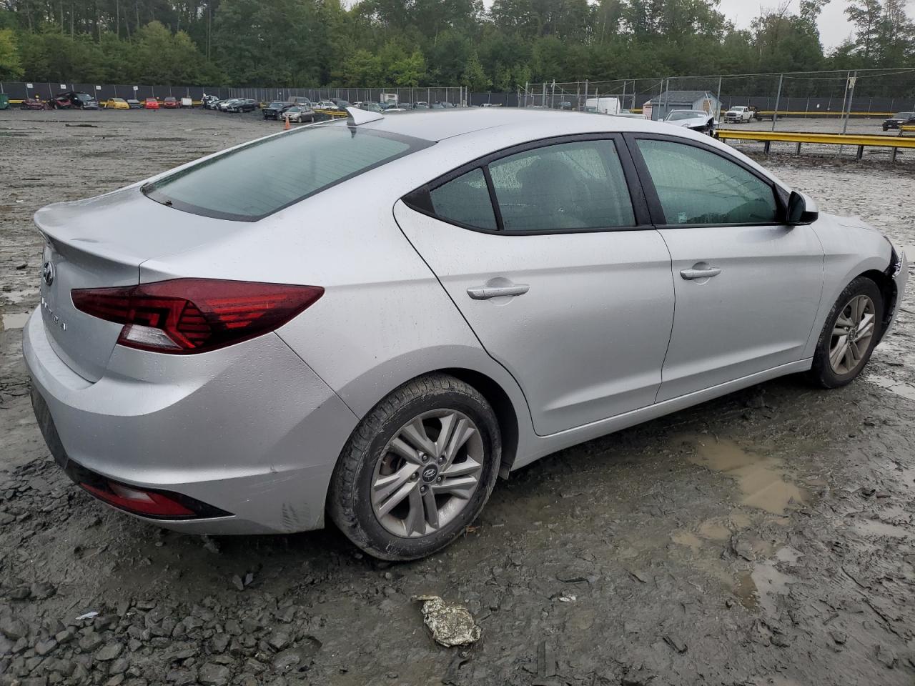 Lot #2943121443 2020 HYUNDAI ELANTRA SE