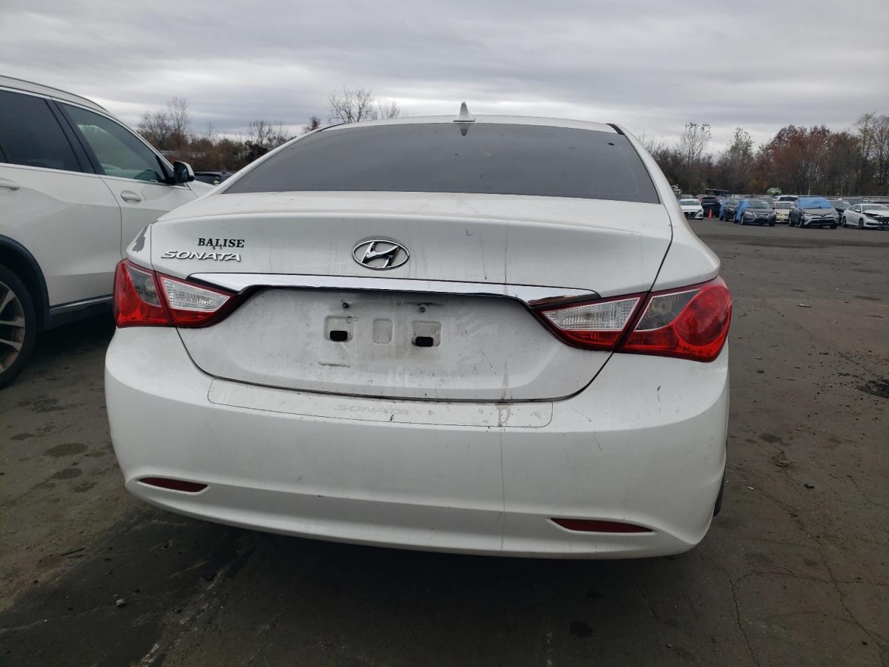 Lot #2978922643 2011 HYUNDAI SONATA GLS