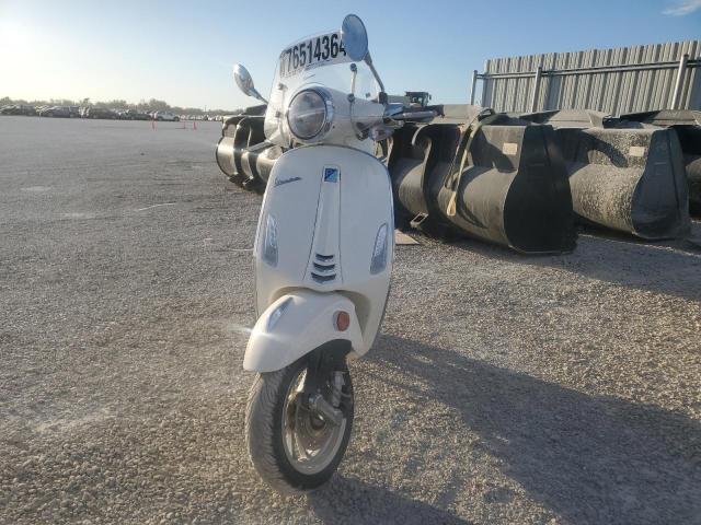 VESPA PRIMAVERA/ 2023 cream  gas ZAPM818GXP5909103 photo #3