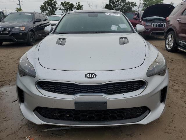 VIN KNAE25LA7J6015155 2018 KIA Stinger, Premium no.5