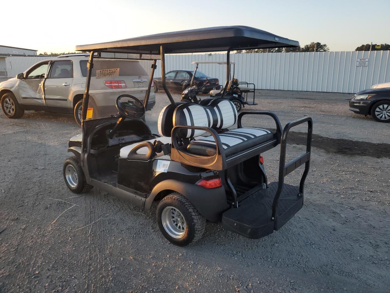 Lot #2943034353 2011 OTHER GOLF CART