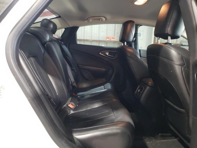 2016 CHRYSLER 200 C - 1C3CCCCB5GN109963