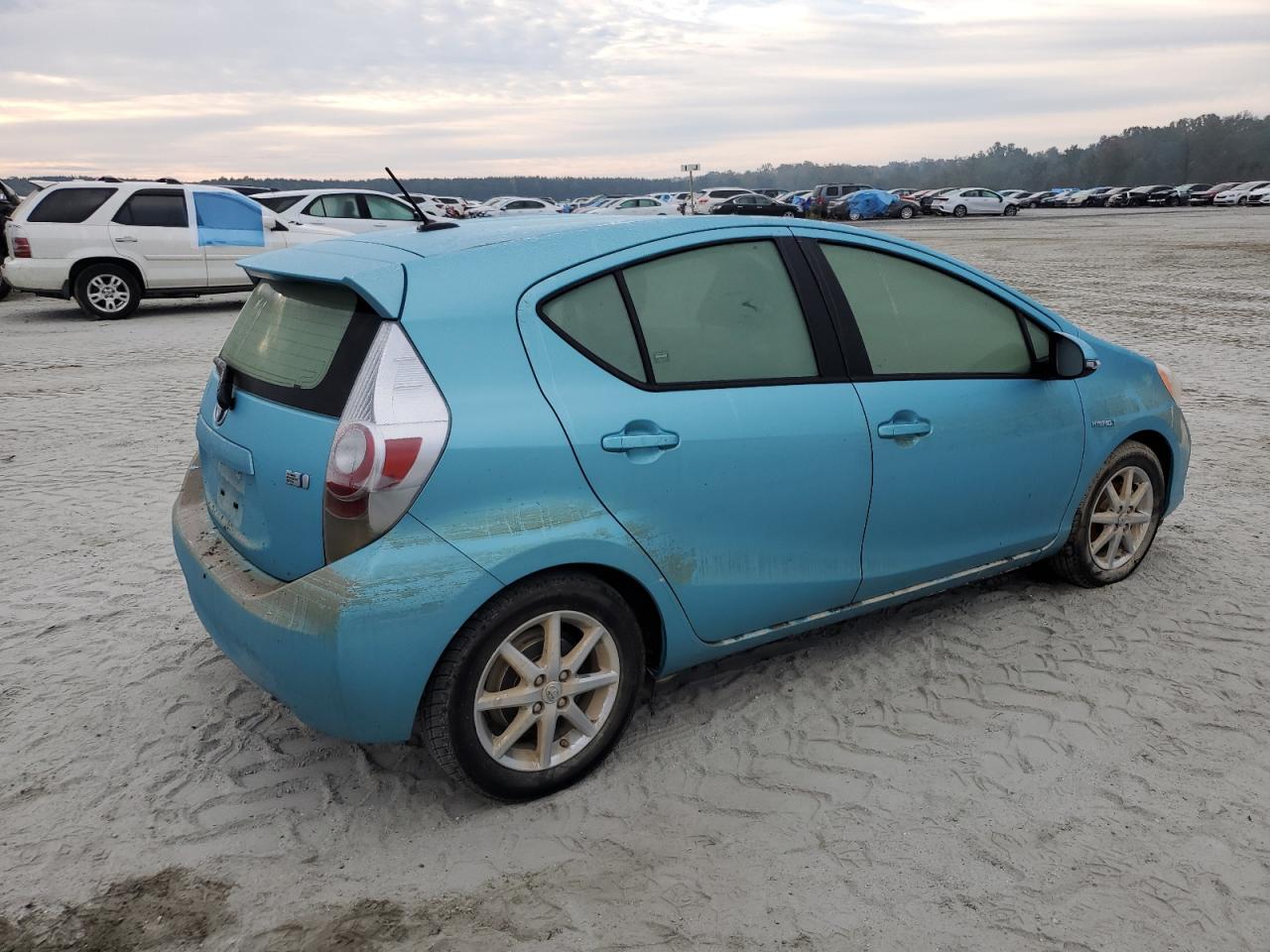 Lot #2893490588 2014 TOYOTA PRIUS C