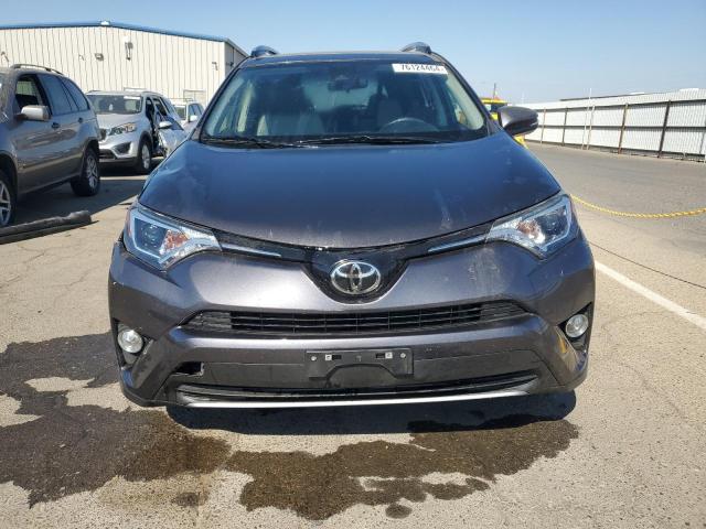 VIN JTMWFREVXHJ103868 2017 Toyota RAV4, Xle no.5