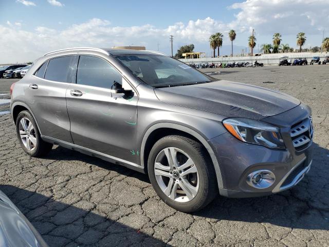 VIN WDCTG4EBXJJ399743 2018 MERCEDES-BENZ GLA-CLASS no.4