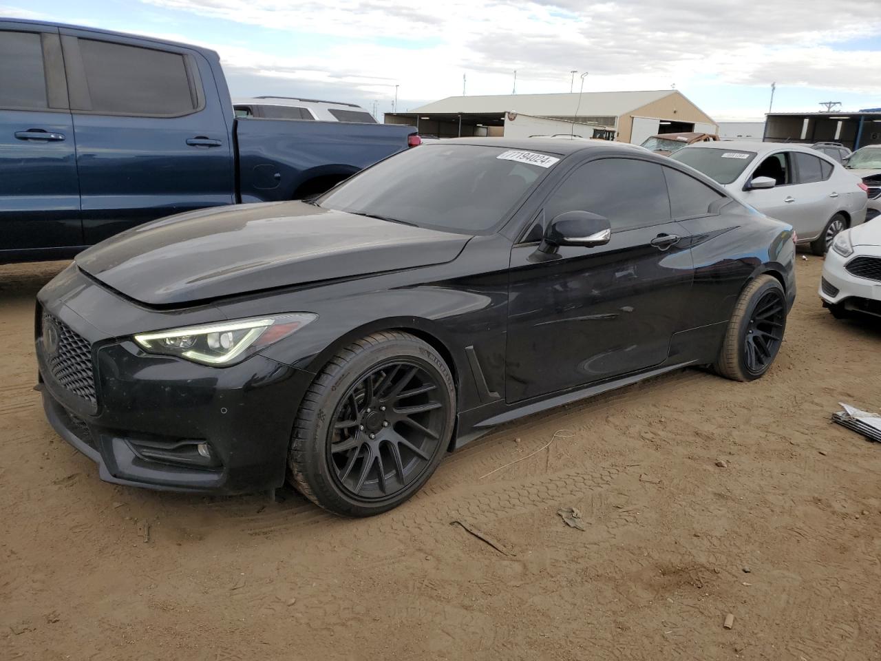 INFINITI Q60 PREMIUM