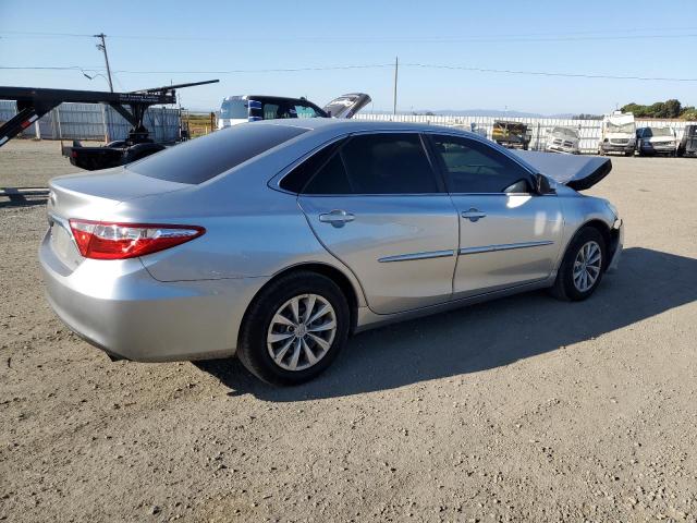 TOYOTA CAMRY LE 2015 silver  gas 4T4BF1FK2FR515011 photo #4