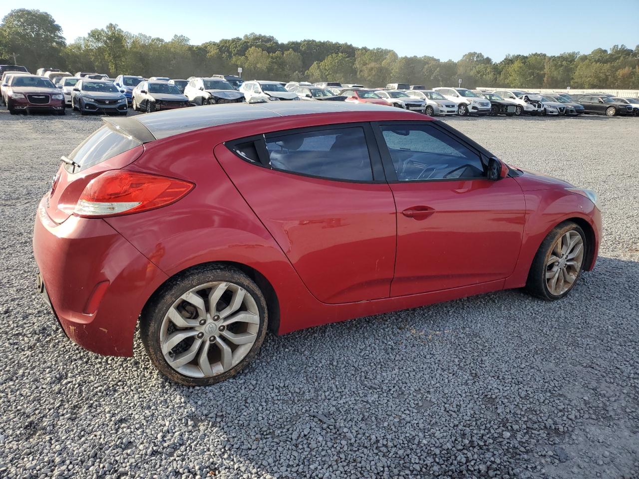 Lot #2981706721 2013 HYUNDAI VELOSTER