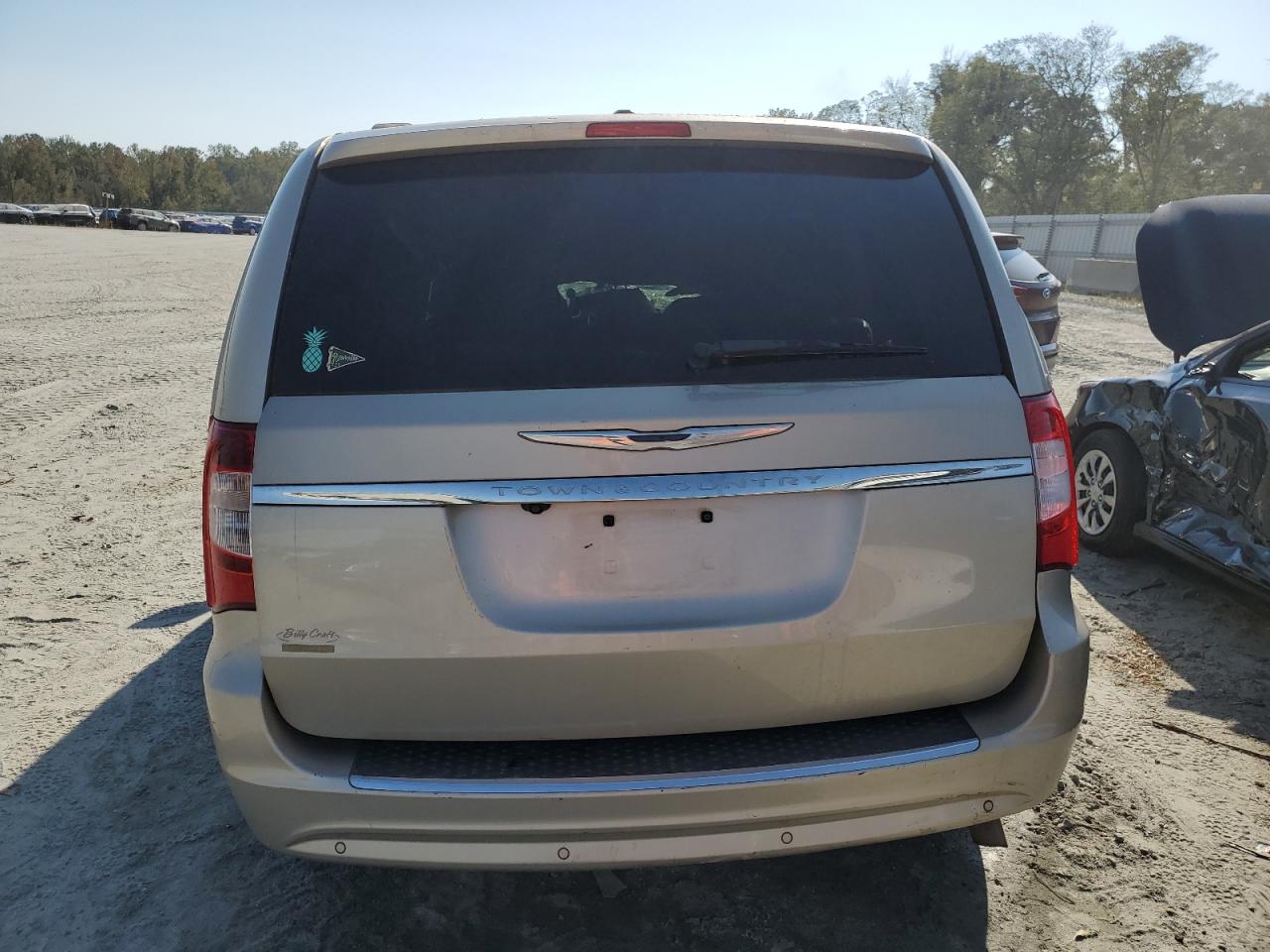 Lot #2940791300 2013 CHRYSLER TOWN & COU