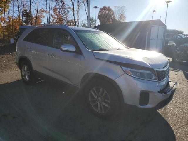 VIN 5XYKTDA7XEG521974 2014 KIA Sorento, LX no.4