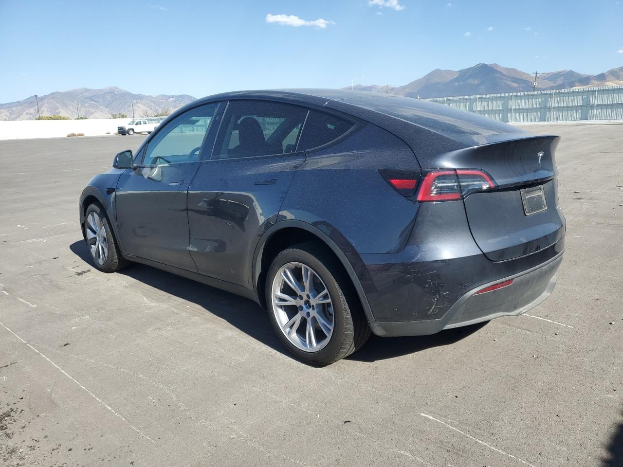 Lot #2972455679 2024 TESLA MODEL Y