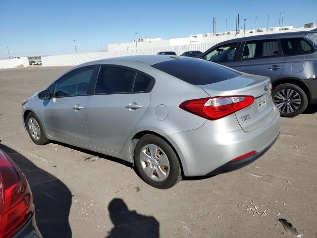 VIN KNAFX4A66F5358521 2015 KIA Forte, LX no.2