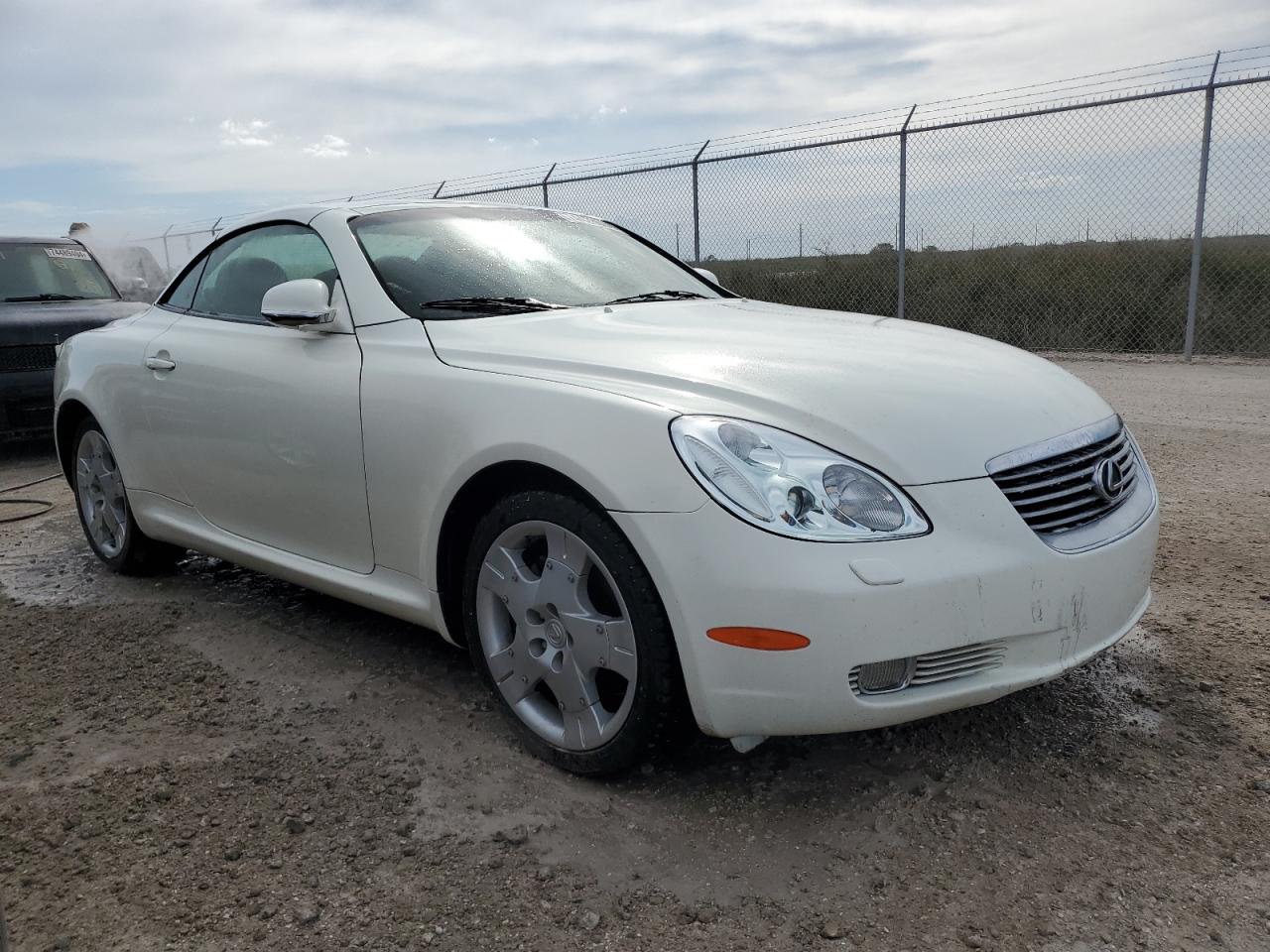 Lot #3006551795 2004 LEXUS SC 430