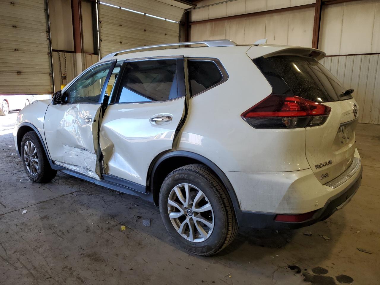 Lot #2994093351 2020 NISSAN ROGUE S