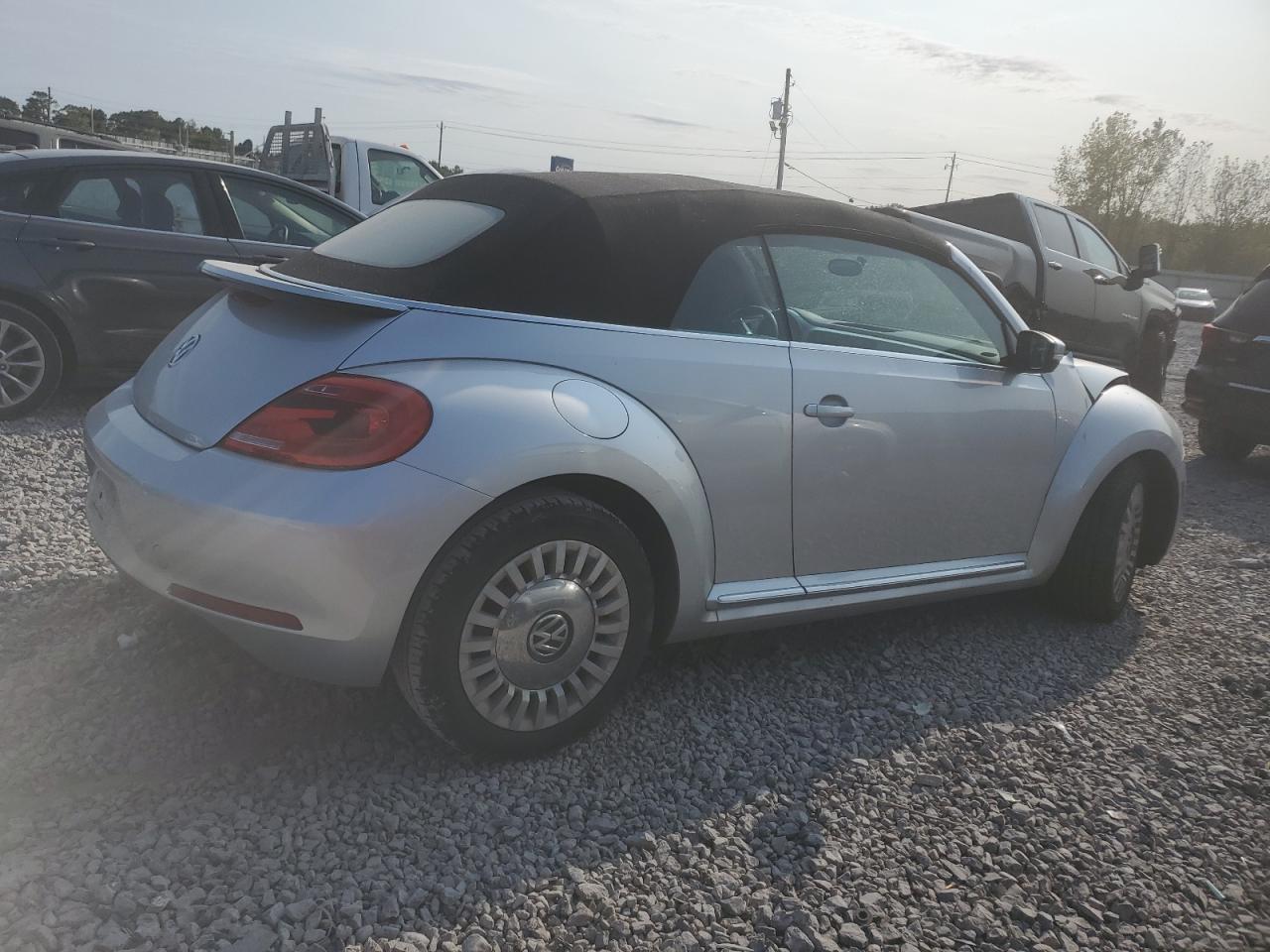 Lot #2970196322 2014 VOLKSWAGEN BEETLE