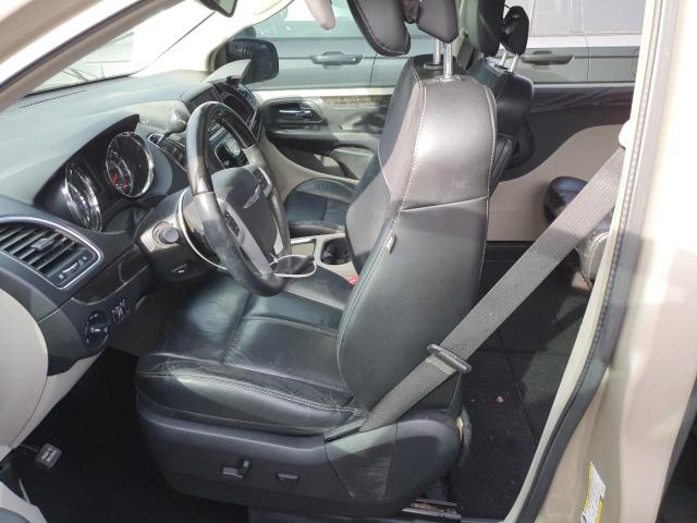 2015 CHRYSLER TOWN & COU - 2C4RC1GG6FR740500