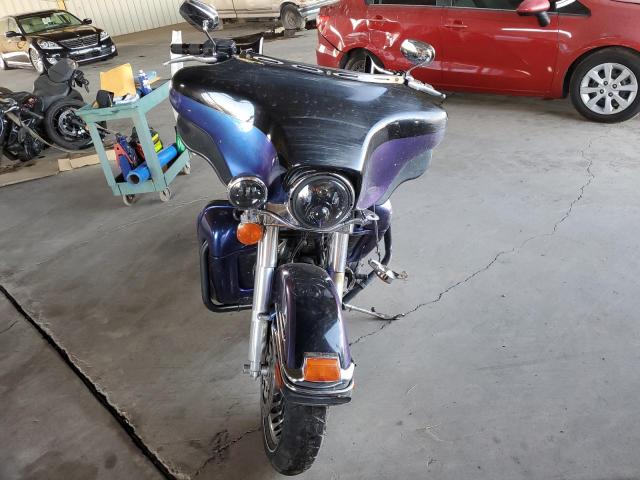 2010 HARLEY-DAVIDSON FLHTK 1HD1KEM12AB654081