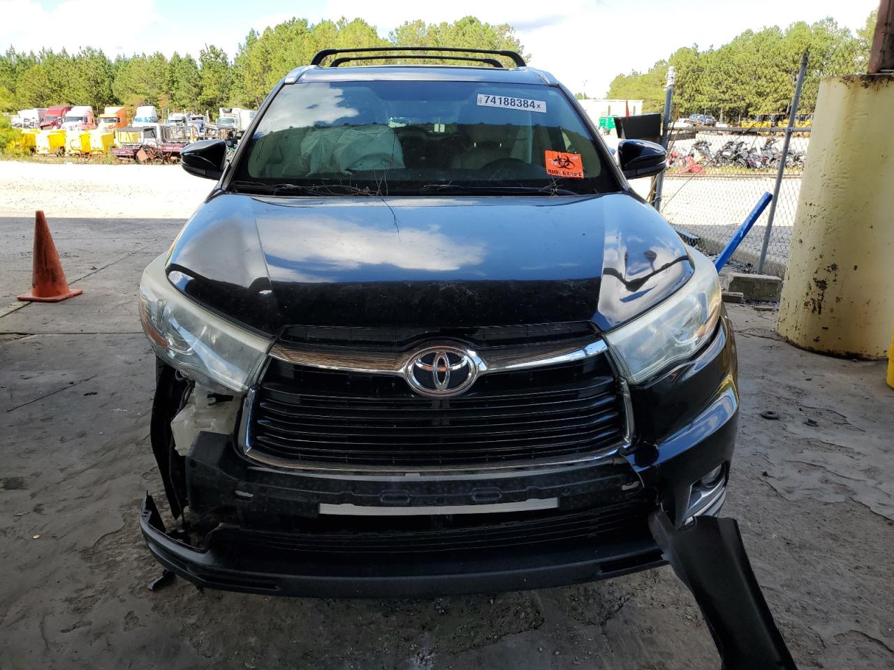 Lot #2989177774 2015 TOYOTA HIGHLANDER