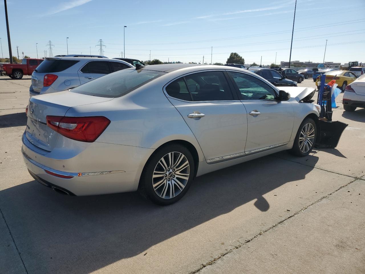 Lot #2953211895 2016 KIA CADENZA LU