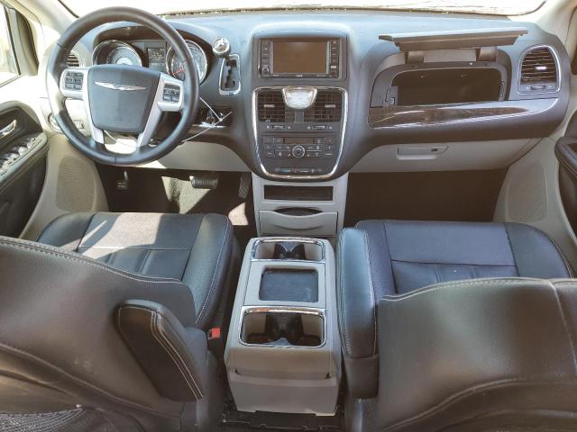 2016 CHRYSLER TOWN & COU - 2C4RC1BG1GR121814