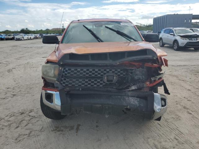 VIN 5TFRM5F16JX126266 2018 Toyota Tundra, Double Ca... no.5