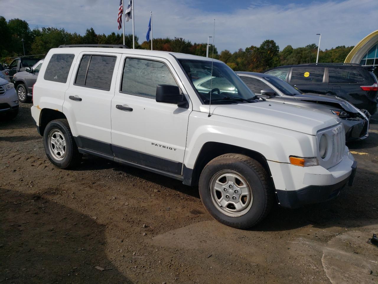 Lot #2871587647 2014 JEEP PATRIOT SP