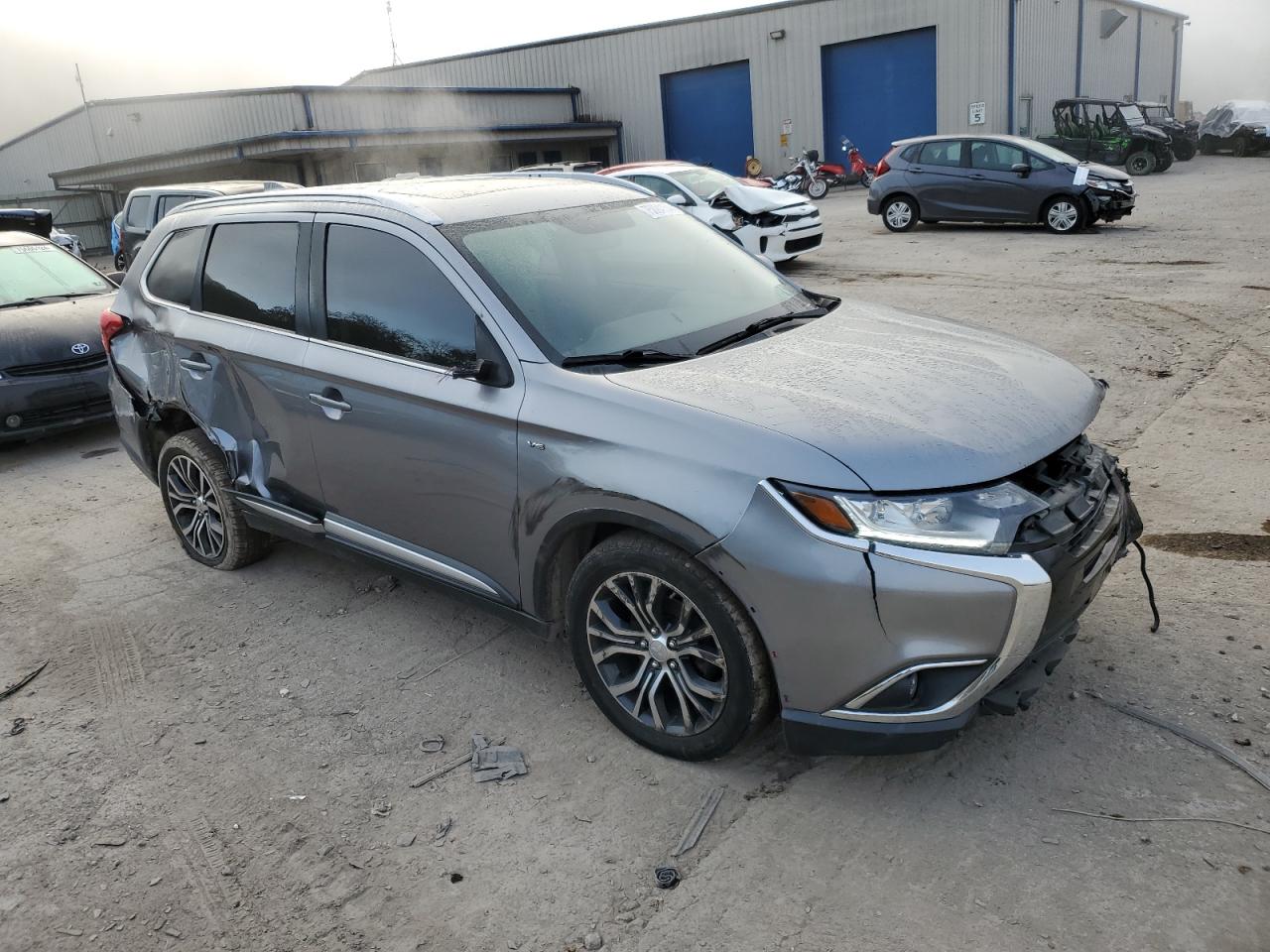 Lot #2974711224 2017 MITSUBISHI OUTLANDER