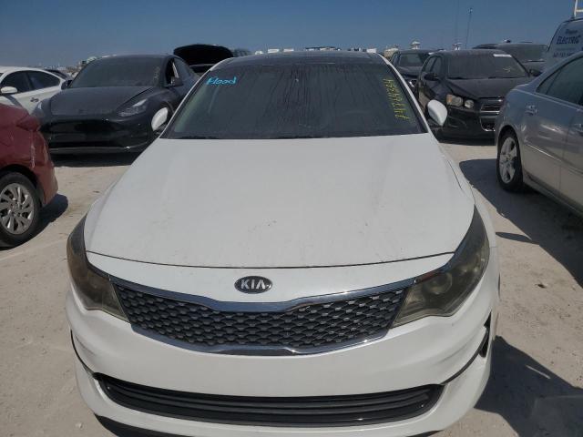 VIN 5XXGU4L32GG080281 2016 KIA Optima, EX no.5