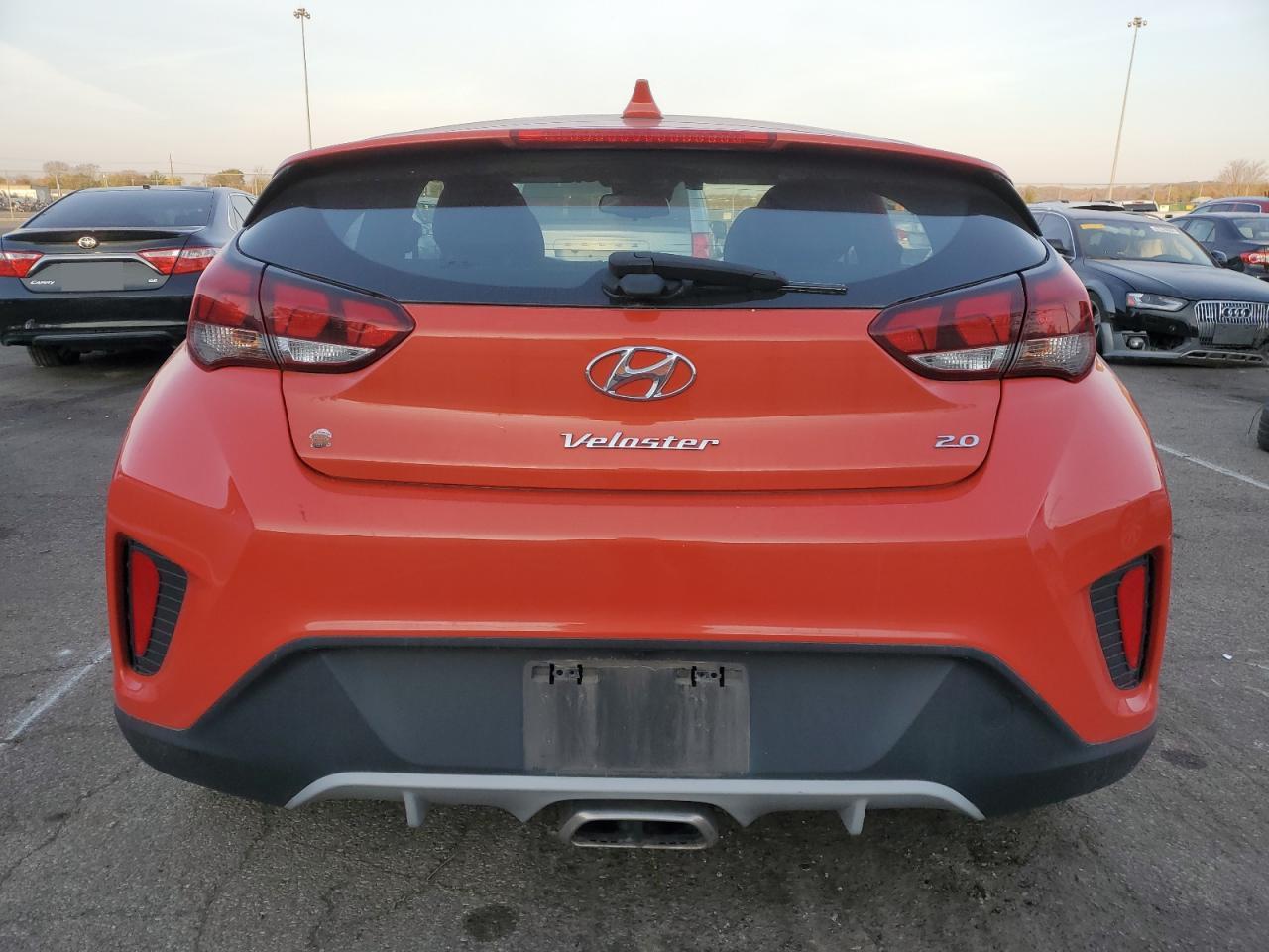 Lot #2979446790 2019 HYUNDAI VELOSTER B