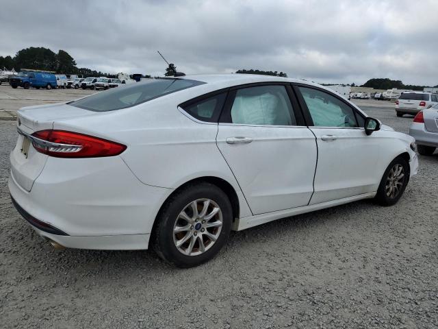 VIN 3FA6P0G71JR258754 2018 Ford Fusion, S no.3