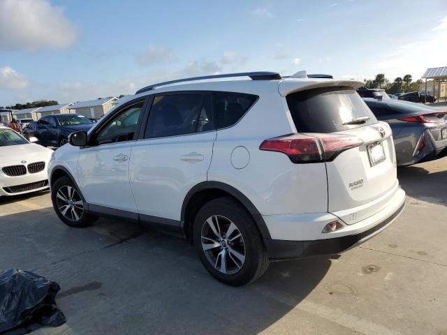 VIN JTMRFREV6HD203476 2017 Toyota RAV4, Xle no.2