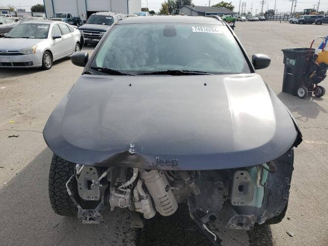 VIN 3C4NJDBB5JT259189 2018 Jeep Compass, Latitude no.5