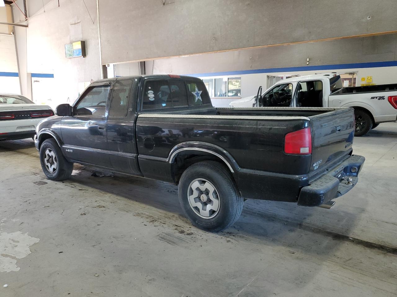 Lot #2925747420 1999 CHEVROLET S TRUCK S1