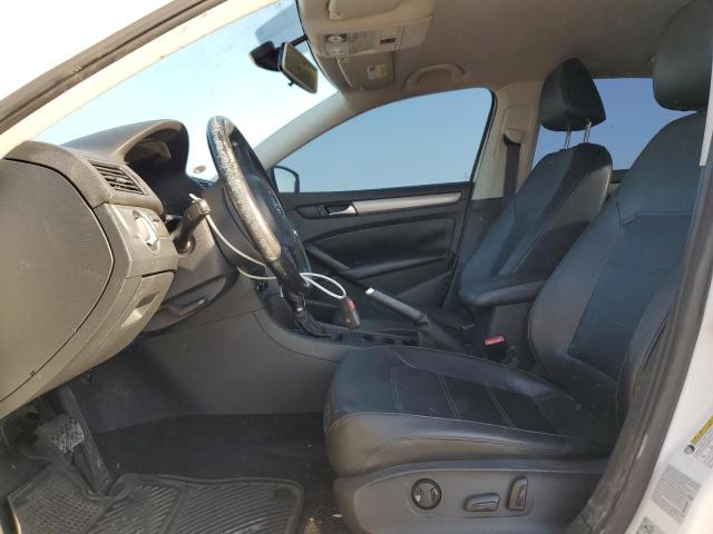 2015 VOLKSWAGEN PASSAT S - 1VWAT7A35FC019886