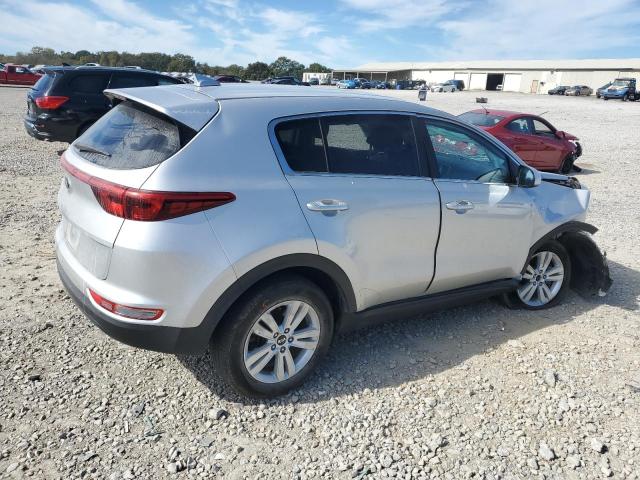 VIN KNDPMCAC8K7491389 2019 KIA Sportage, LX no.3