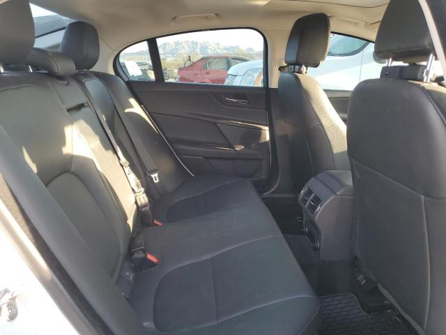 2019 JAGUAR XE PREMIUM SAJAD4FX2KCP50944